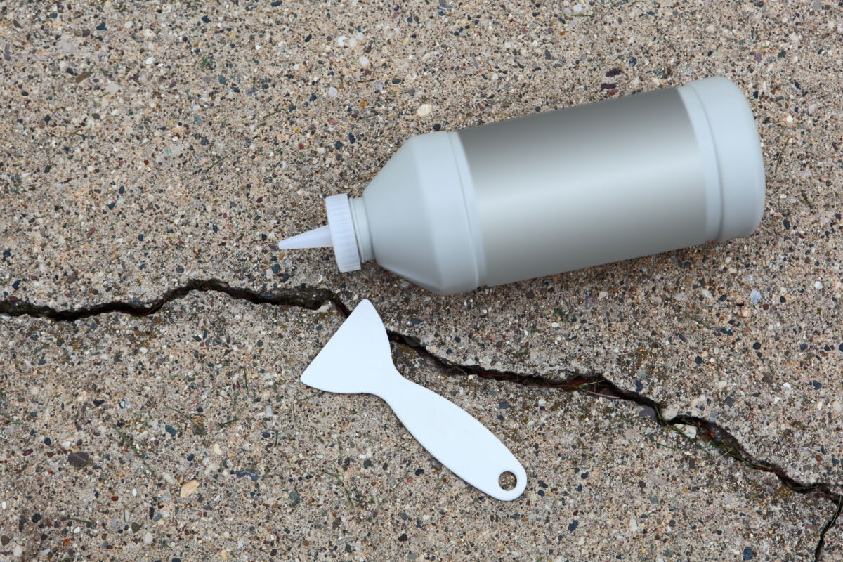 Essential Guide to Caulking Concrete for a Lasting Fix